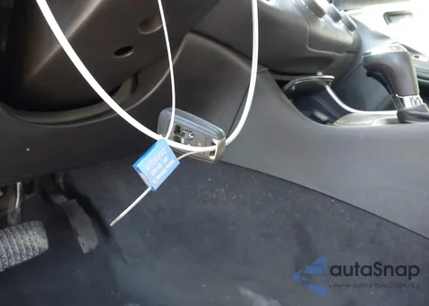 2018 Chevrolet Impala 1Lt z USA, uszkodzony, nr VIN 2G1105S3XJ9154983